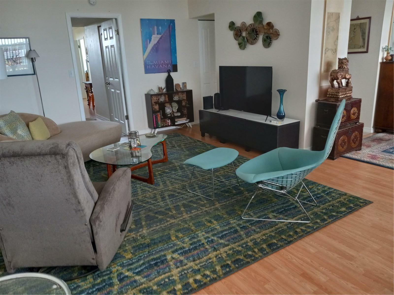 Property Photo:  4915 Bay Street NE 332  FL 33703 