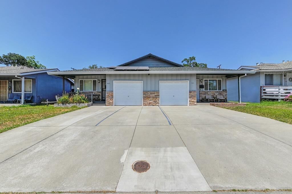 Property Photo: 4611 Cyclamen Way CA 95841