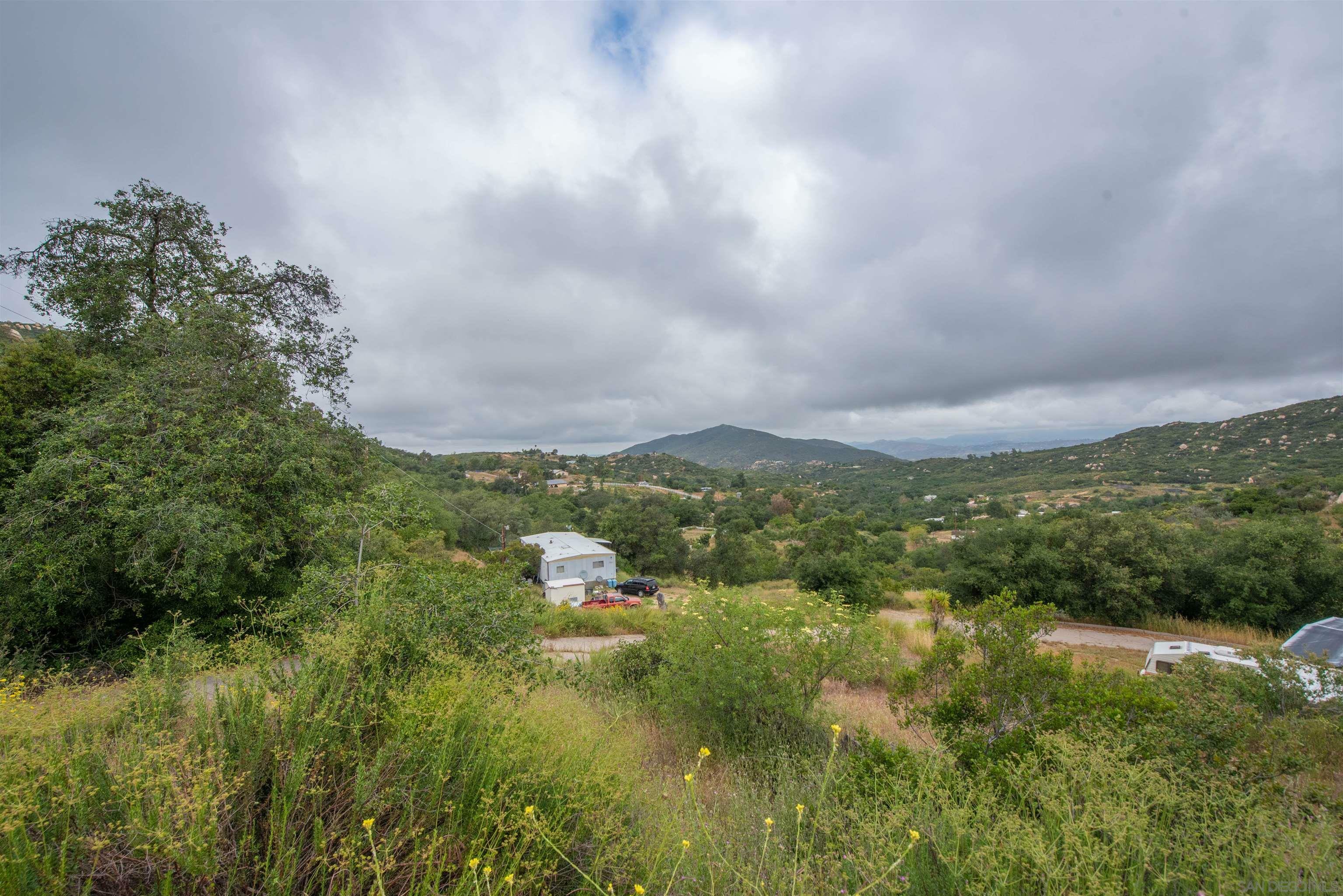 Property Photo:  17020 Skyline Truck Trl  CA 91935 