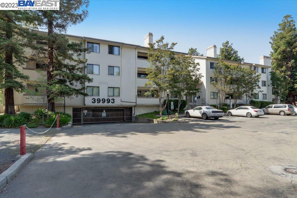 Property Photo:  39993 Fremont Blvd 307  CA 94538 