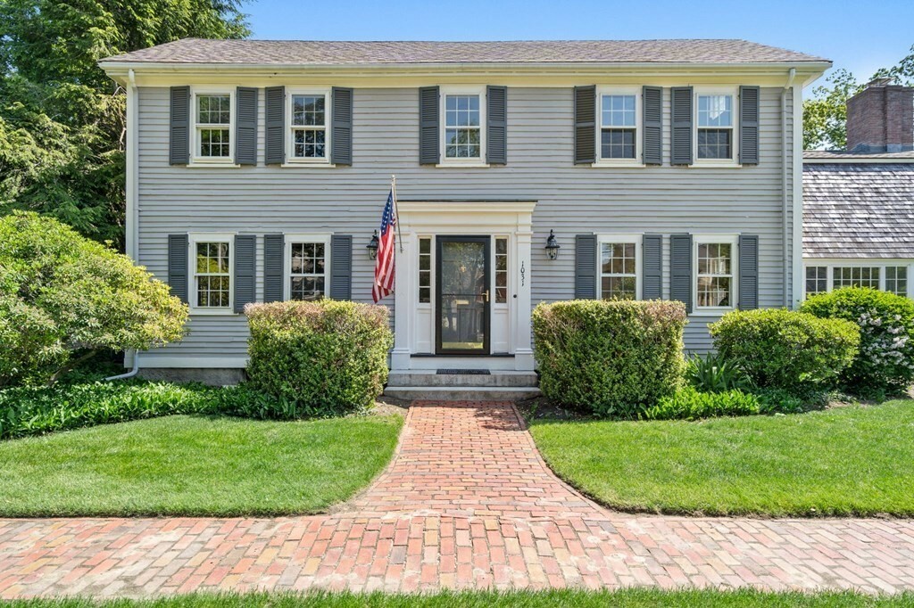 1031 Massachusetts Avenue 1031  Lexington MA 02420 photo
