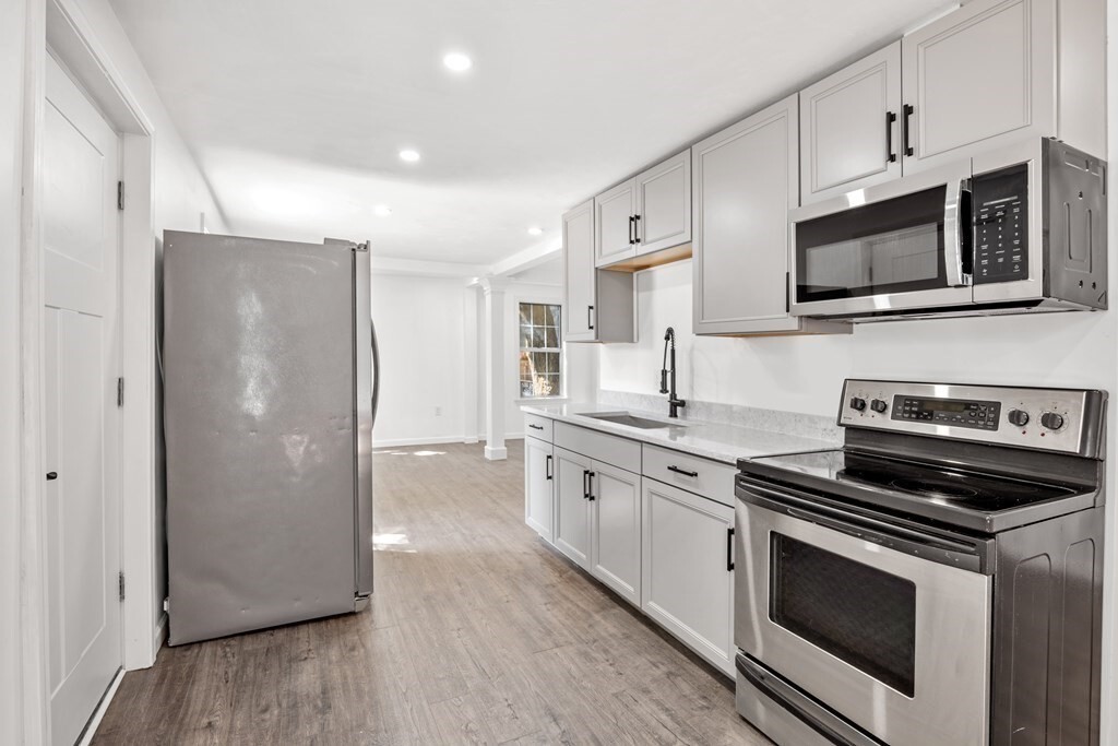 Property Photo:  30 Dunbar Pl  MA 01331 