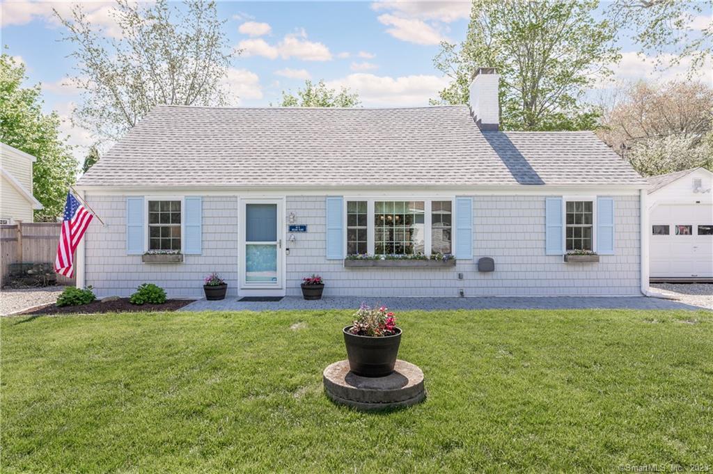 Property Photo: 40 Kelsey Place CT 06443