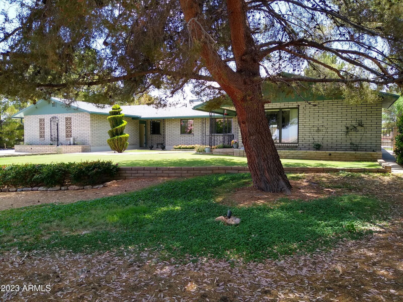 Property Photo: 2158 E Sierra View Lane AZ 85650