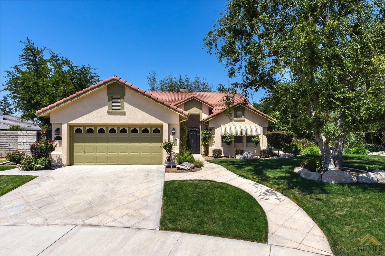 Property Photo:  9902 Timeless Rose Court  CA 93311 