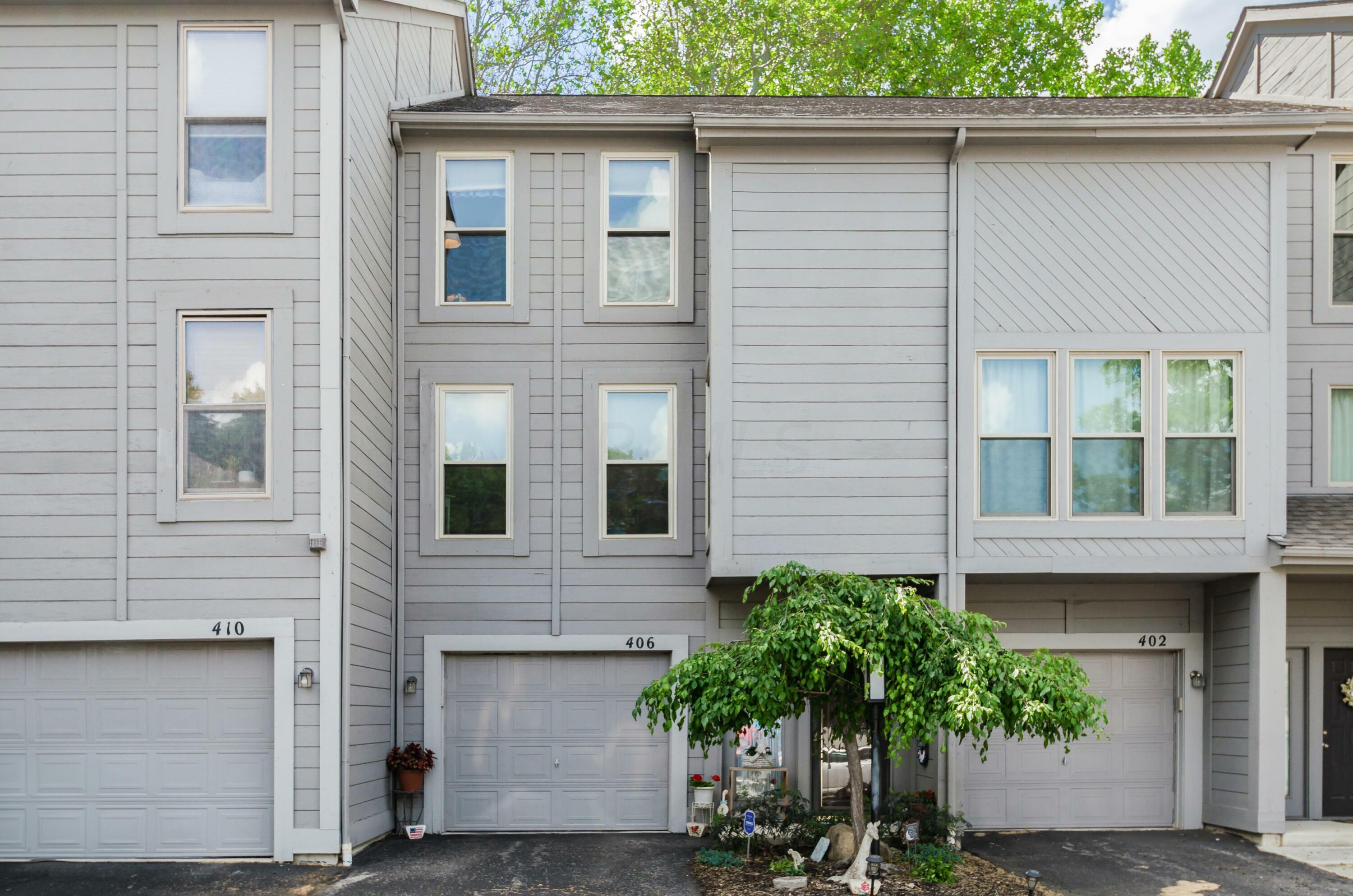 Property Photo:  406 Olentangy Forest Drive 9B  OH 43214 