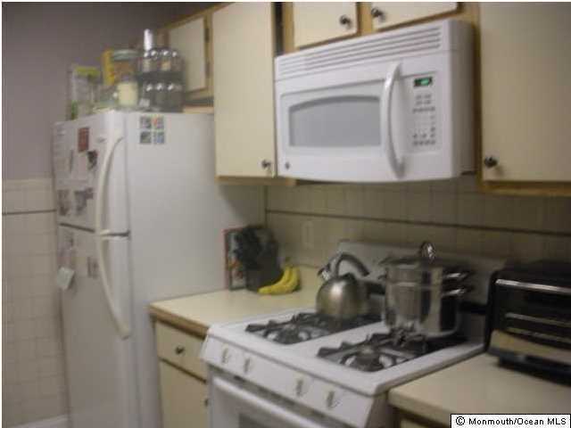 Property Photo: 802 Bluebell Drive NJ 08527