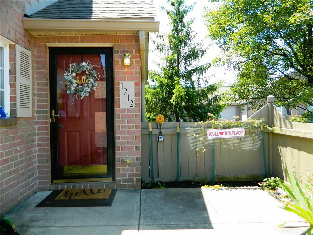 Property Photo:  1212 W Amberlea Drive 2-1212  OH 43230 