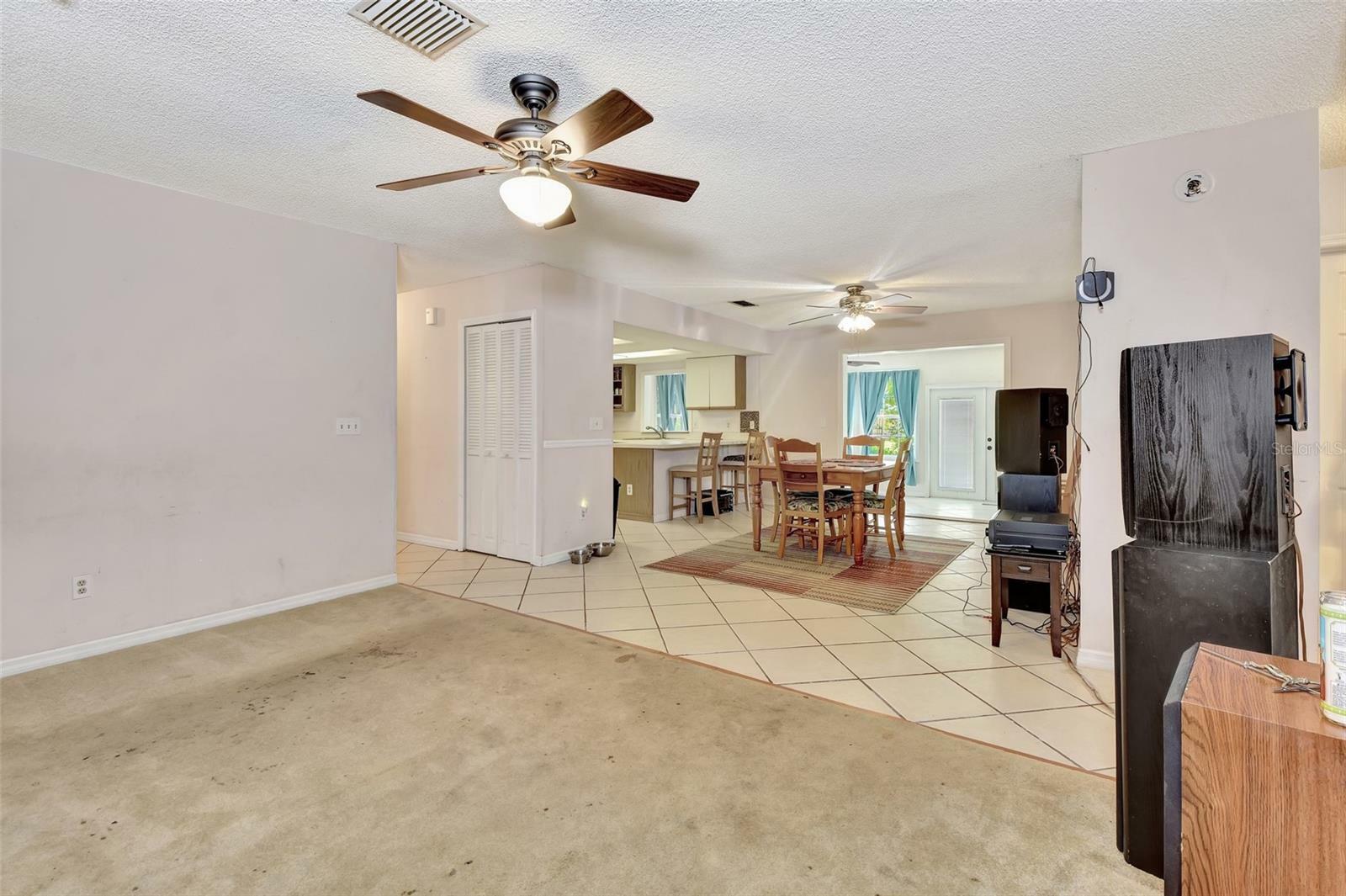 Property Photo:  760 Briarcrest Drive  FL 32763 