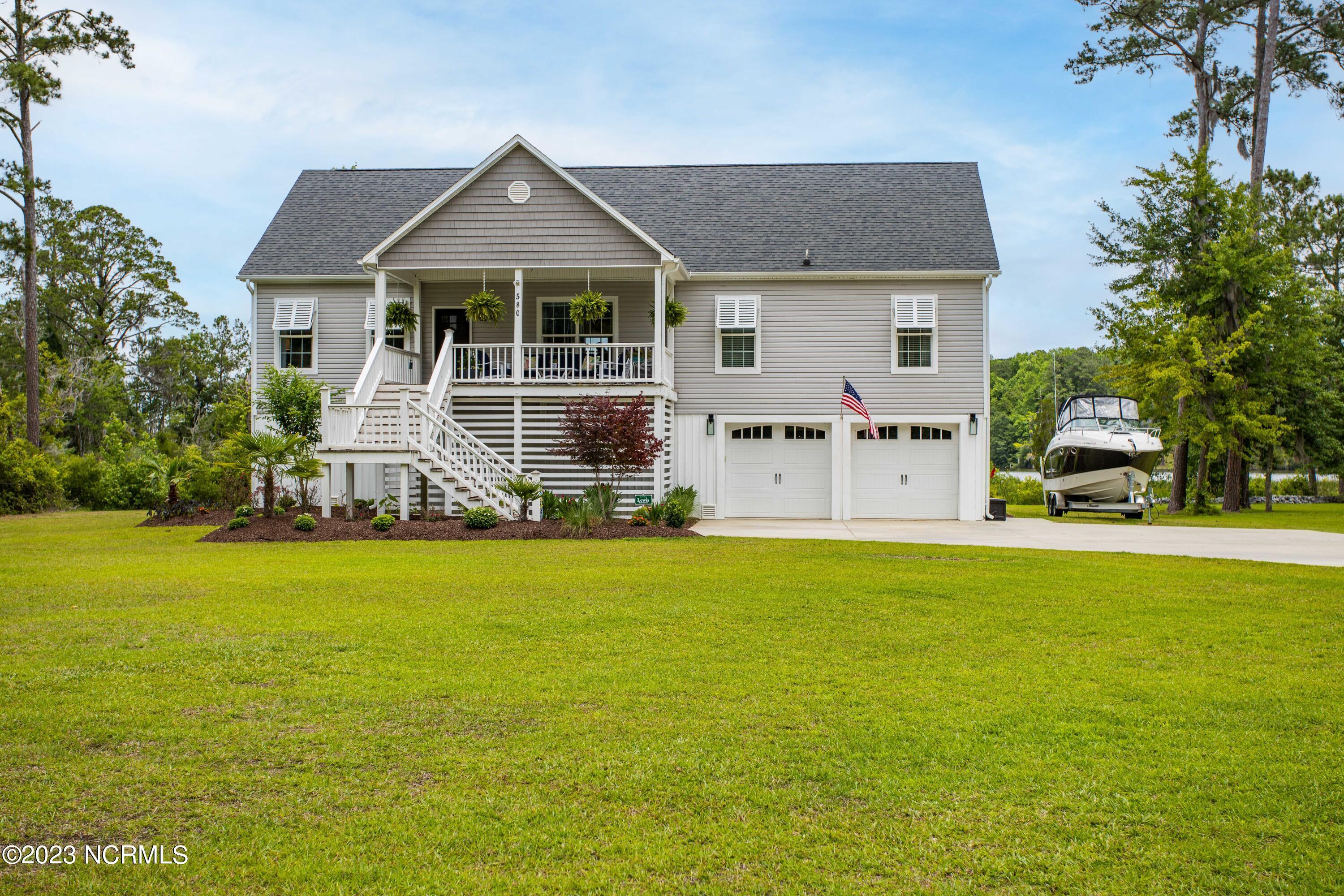 Property Photo:  580 Harbour View Drive  NC 27817 