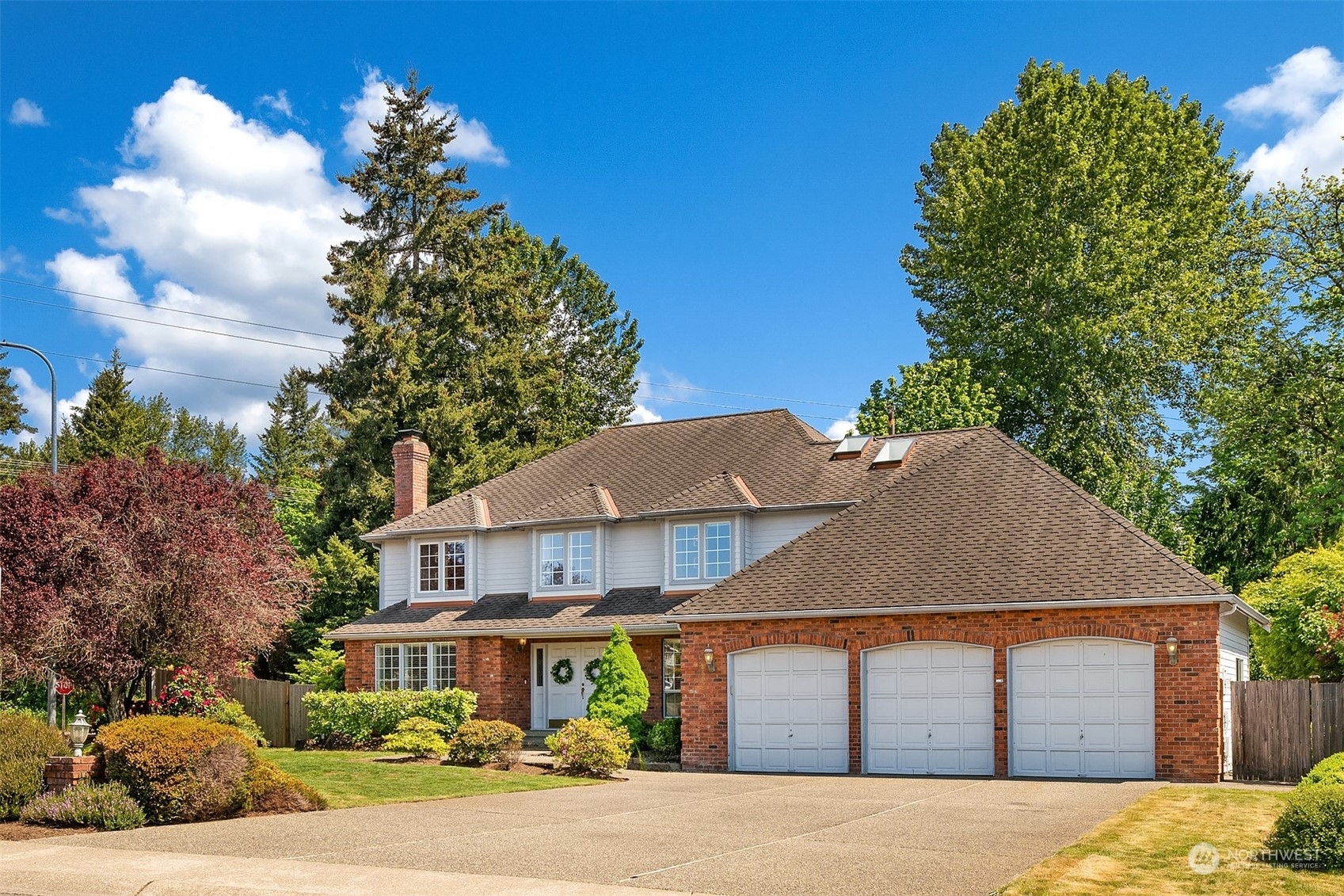 18602 139th Way SE  Renton WA 98058 photo