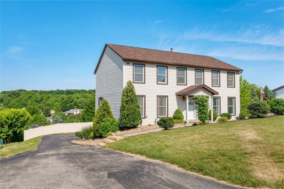 Property Photo:  1069 Saybrook  PA 15601 