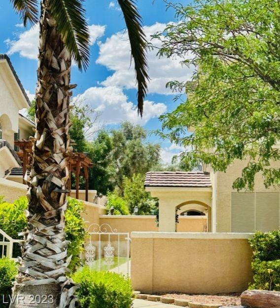 Property Photo:  509 Amber Sunset Street  NV 89015 