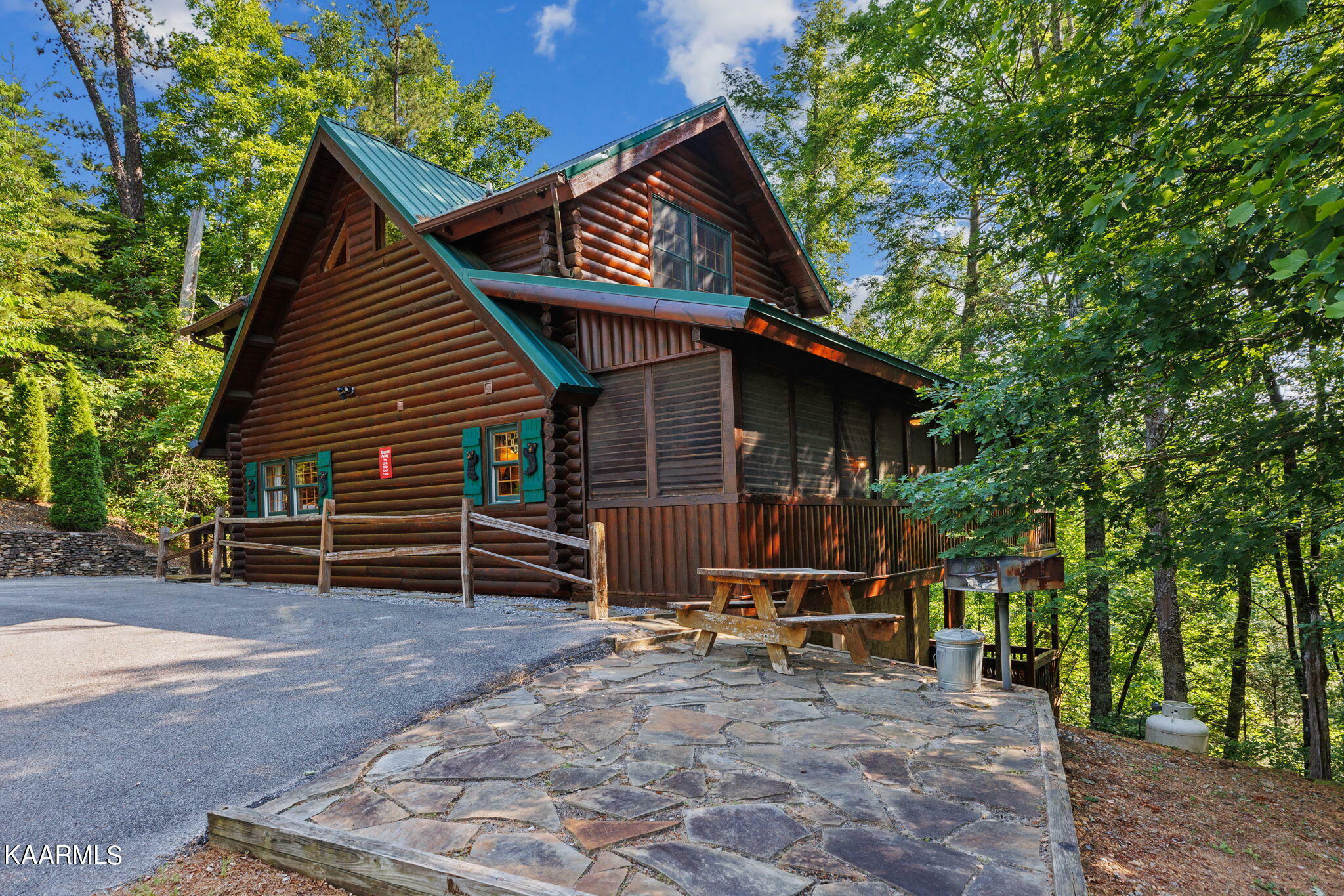 Property Photo:  2810 Ridge Creek Circle  TN 37876 