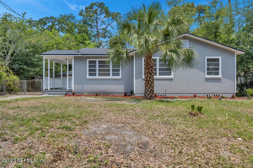 Property Photo:  1151 Kenmore Street  FL 32208 