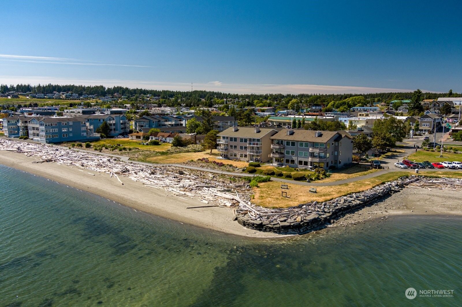 Property Photo:  1401 SE Dock Street 302  WA 98277 