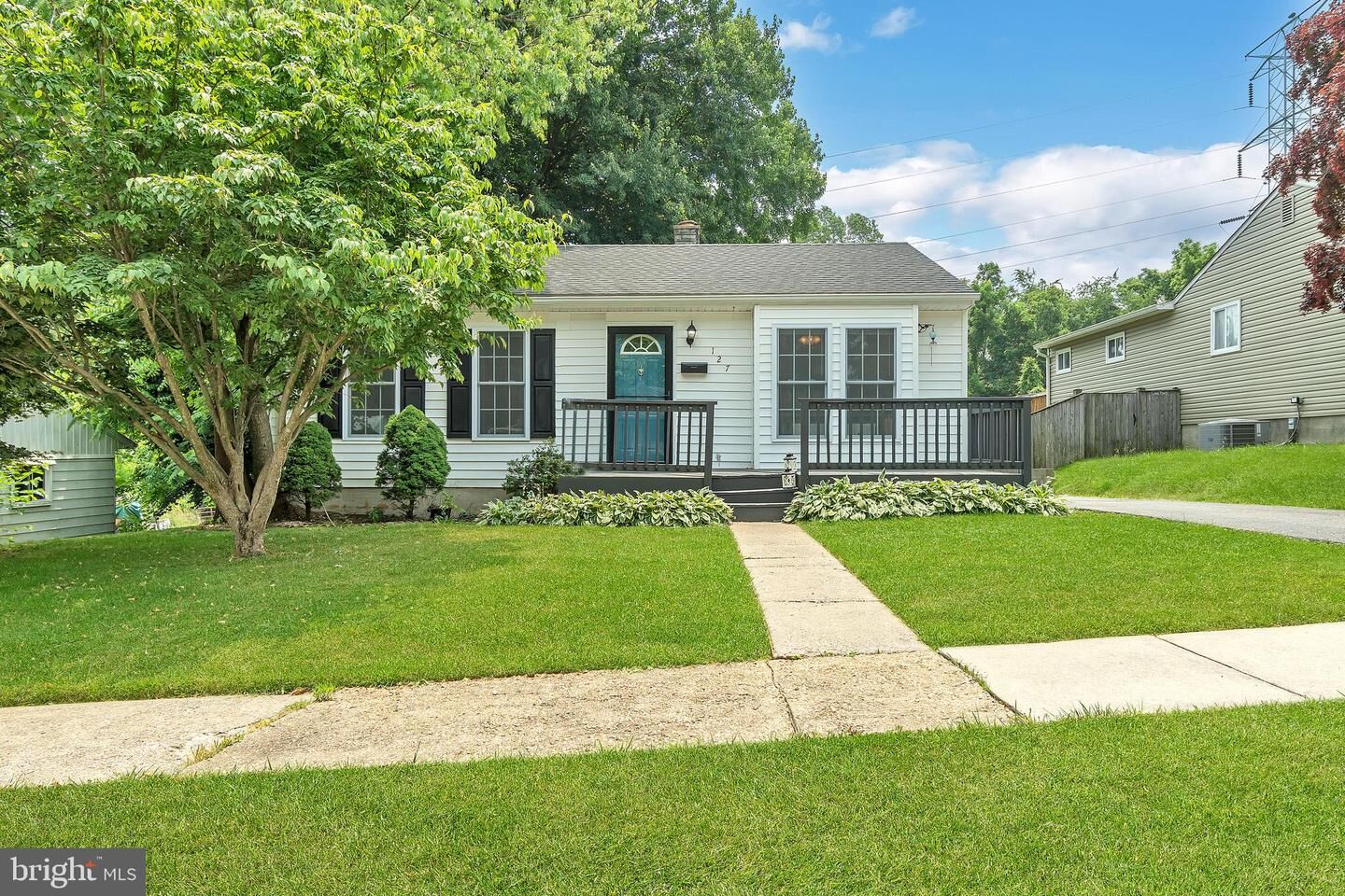 Property Photo:  127 Wilgate Road  MD 21117 