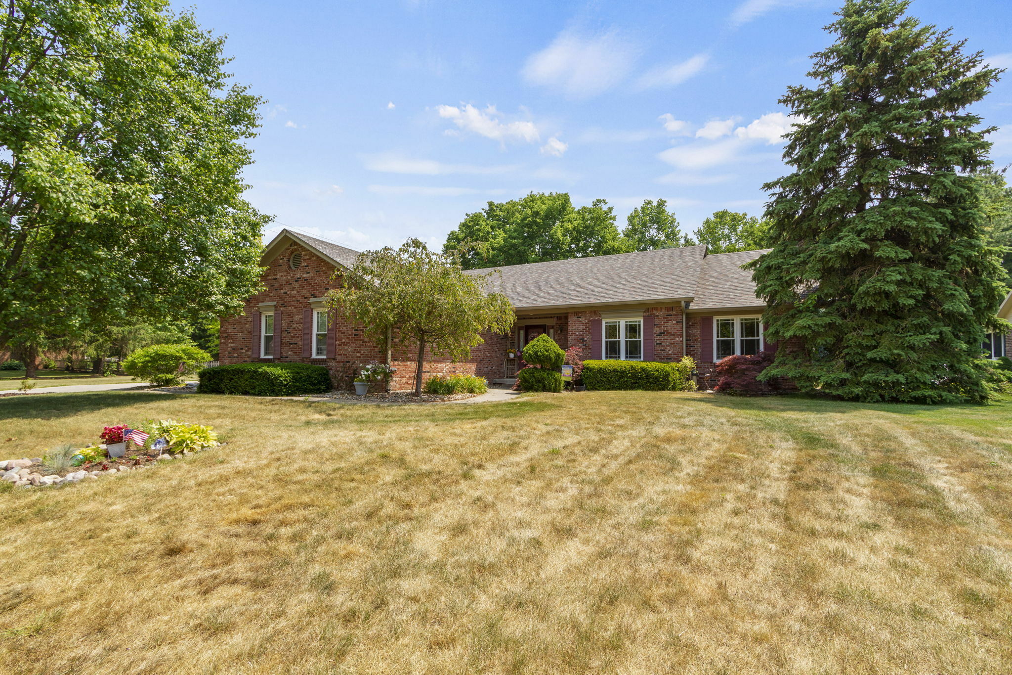 Property Photo: 288 Lansdowne Drive IN 46060