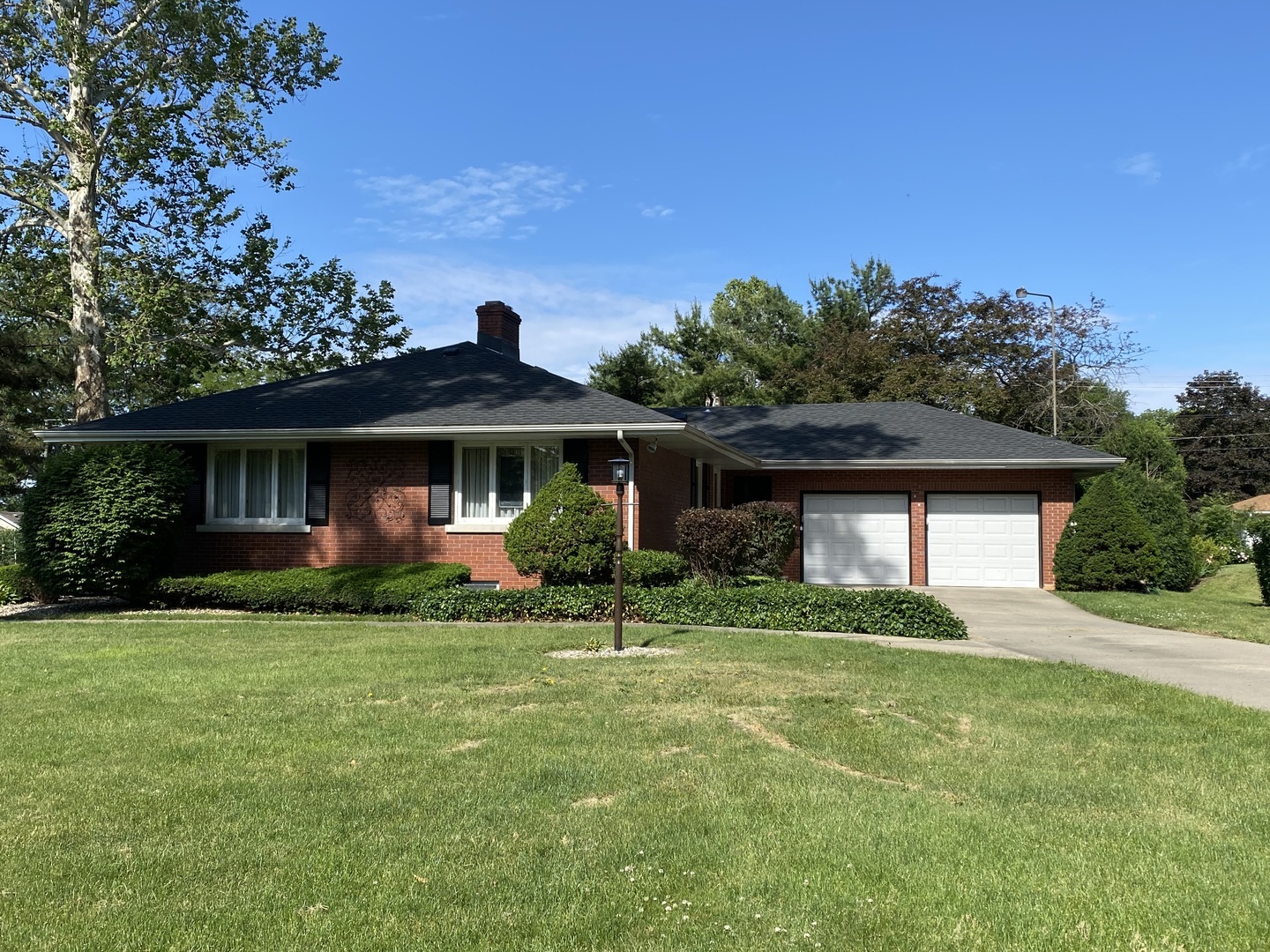 Property Photo:  3 Chatham Circle  IL 60901 