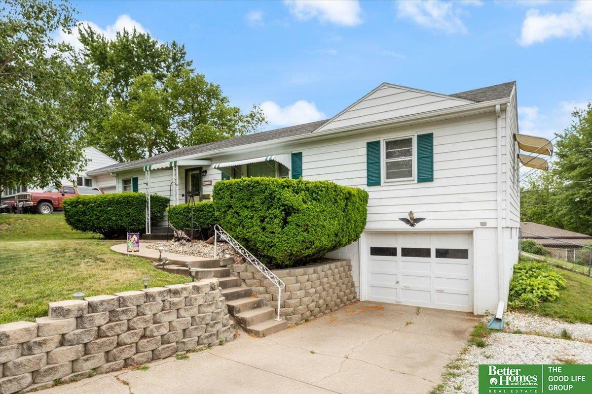 Property Photo:  110 Southview Boulevard  IA 51601 