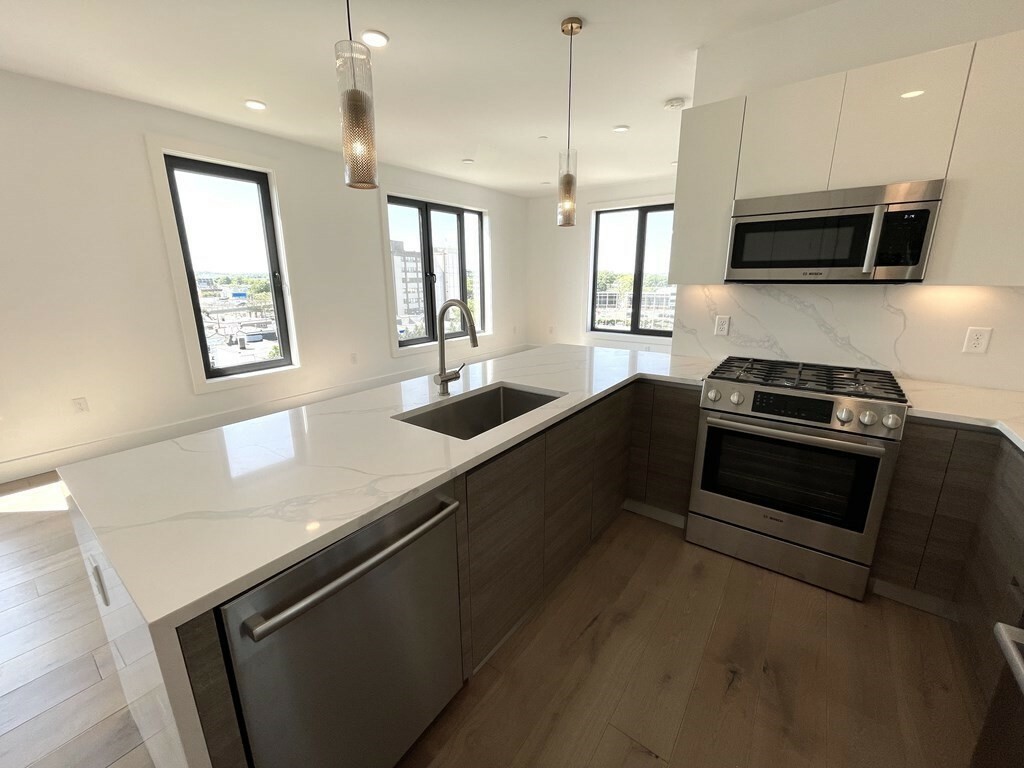 Property Photo: 30 Penniman 507 MA 02134