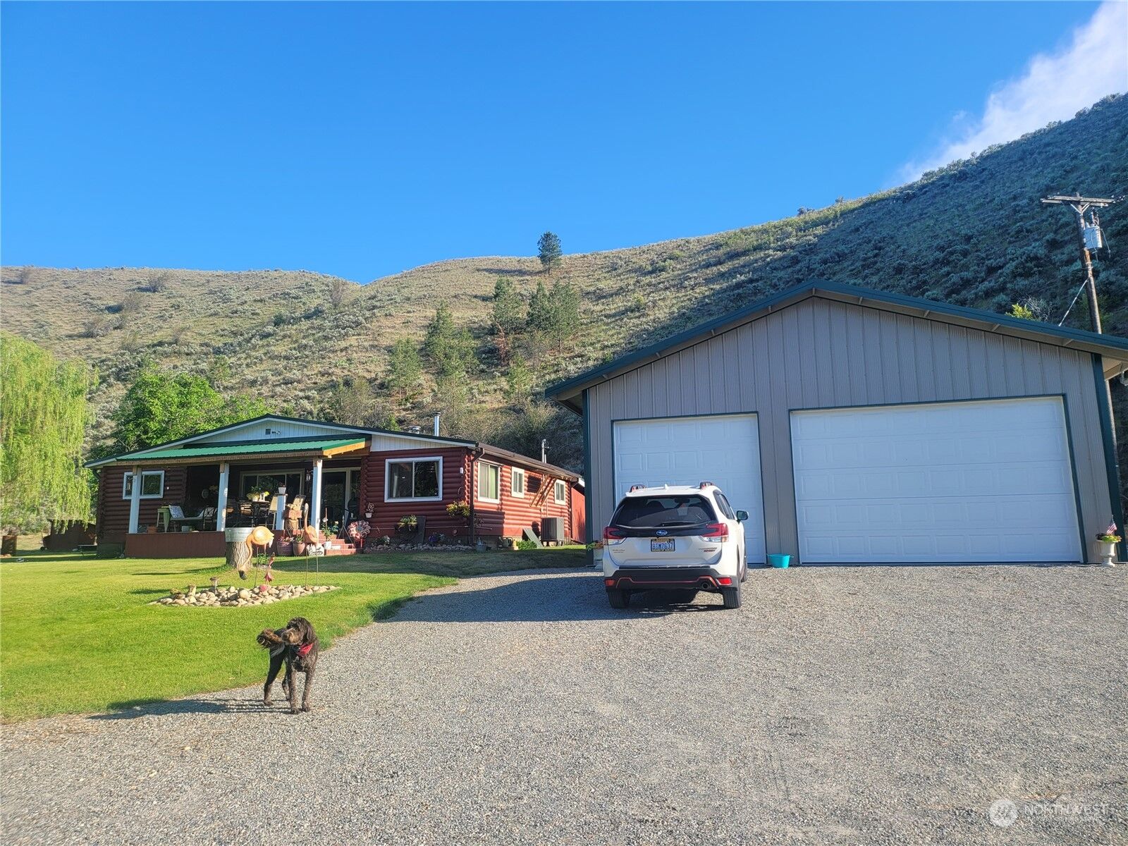 MLS2101707 46 Bonaparte Avenue, Tonasket, WA 98855