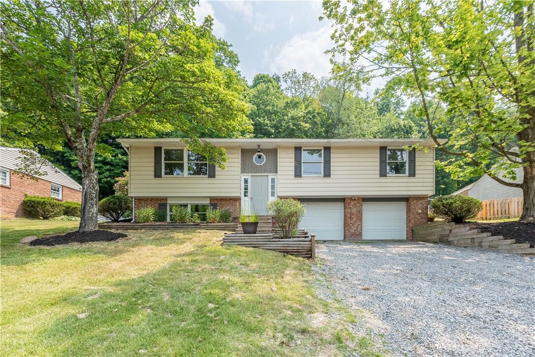 Property Photo: 8798 Sloop Road PA 15237