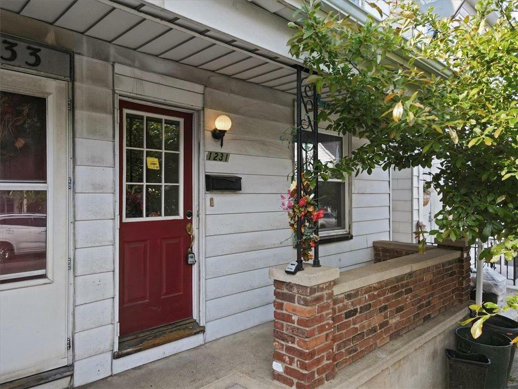 Property Photo:  1231 Butler Street  PA 18042 