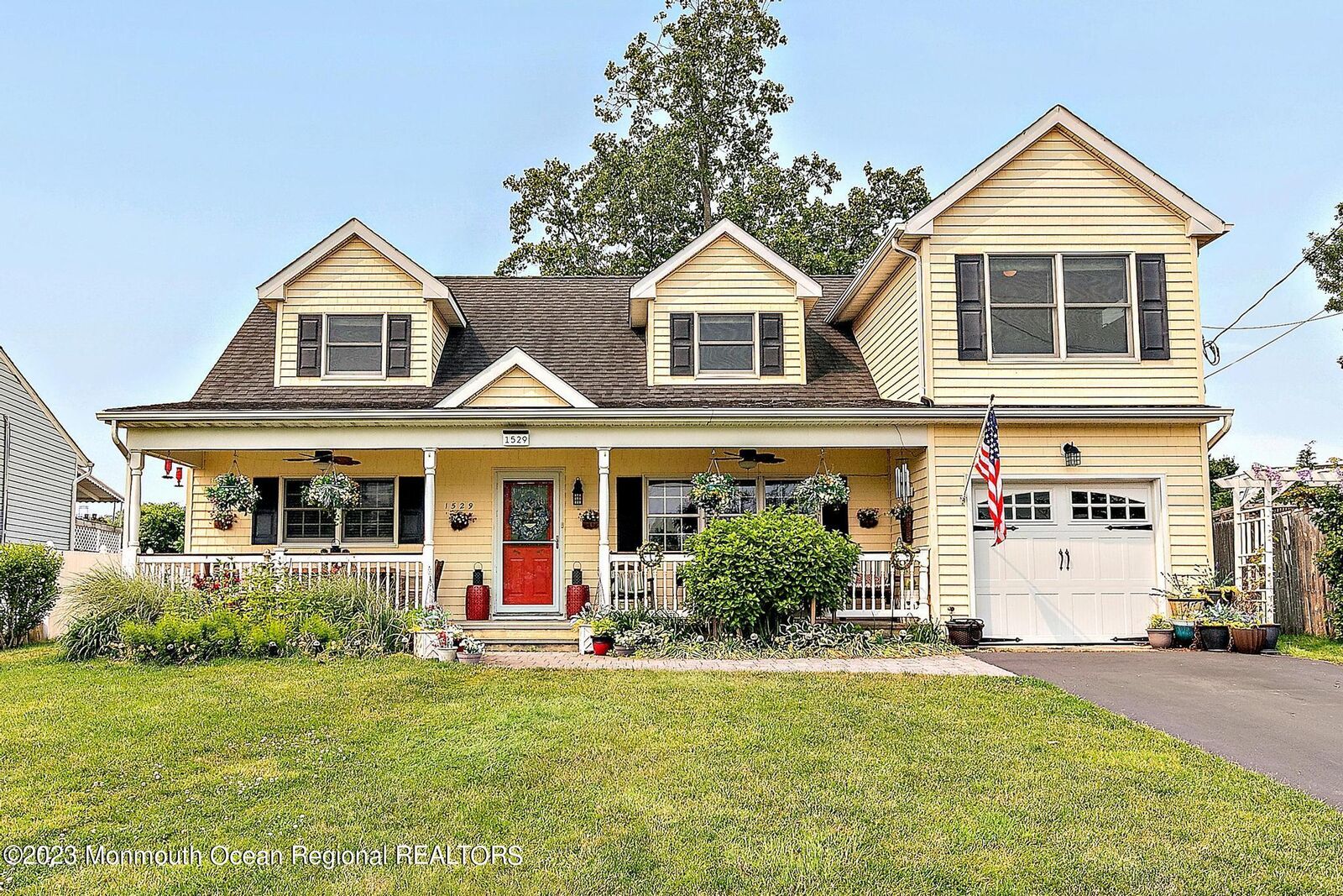 Property Photo:  1529 Treeneedle Road  NJ 08742 