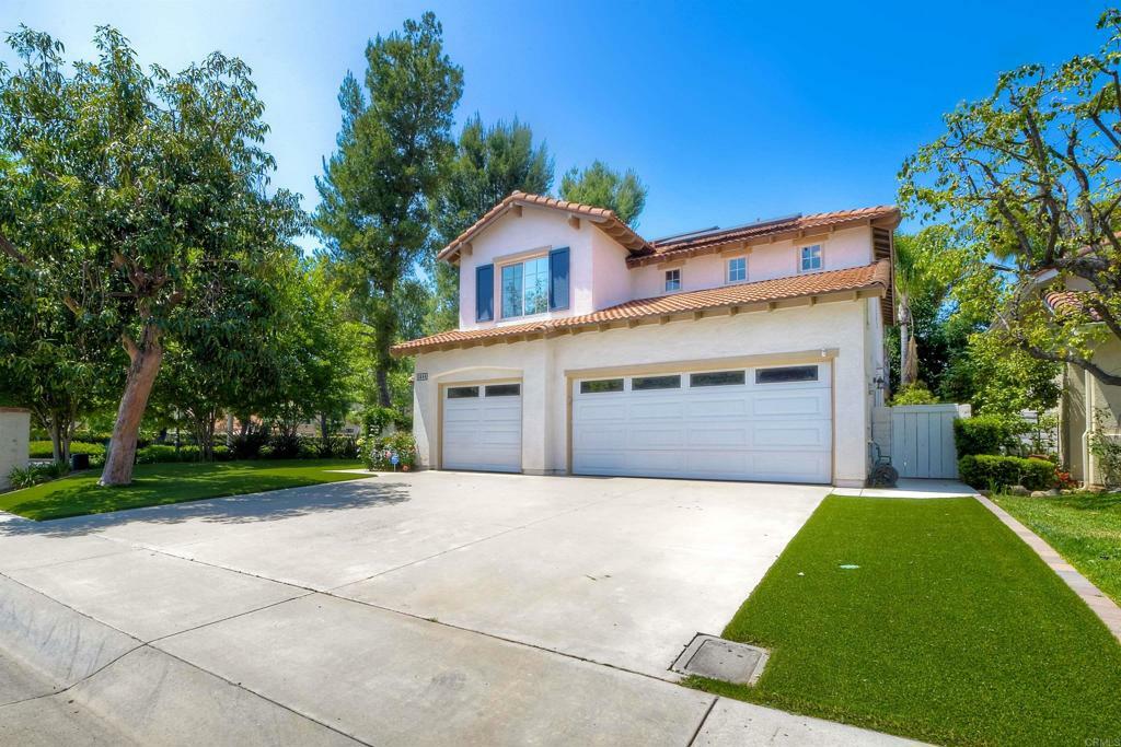 Property Photo: 3044 Sprucewood Lane CA 92027