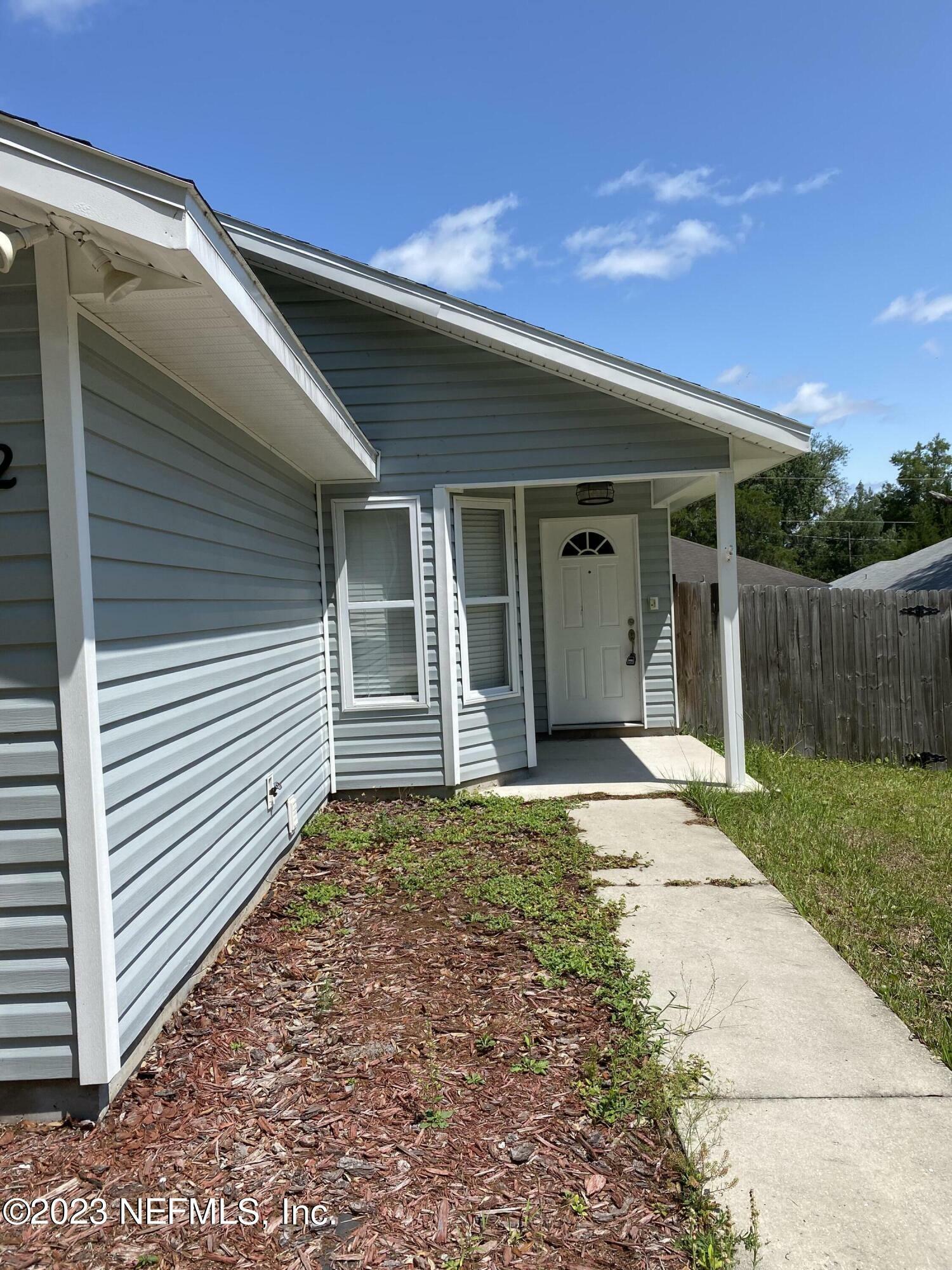 Property Photo:  1532 Center Street  FL 32043 