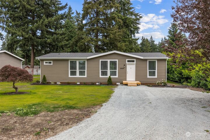 Property Photo: 25809 55th Avenue Ct E WA 98338