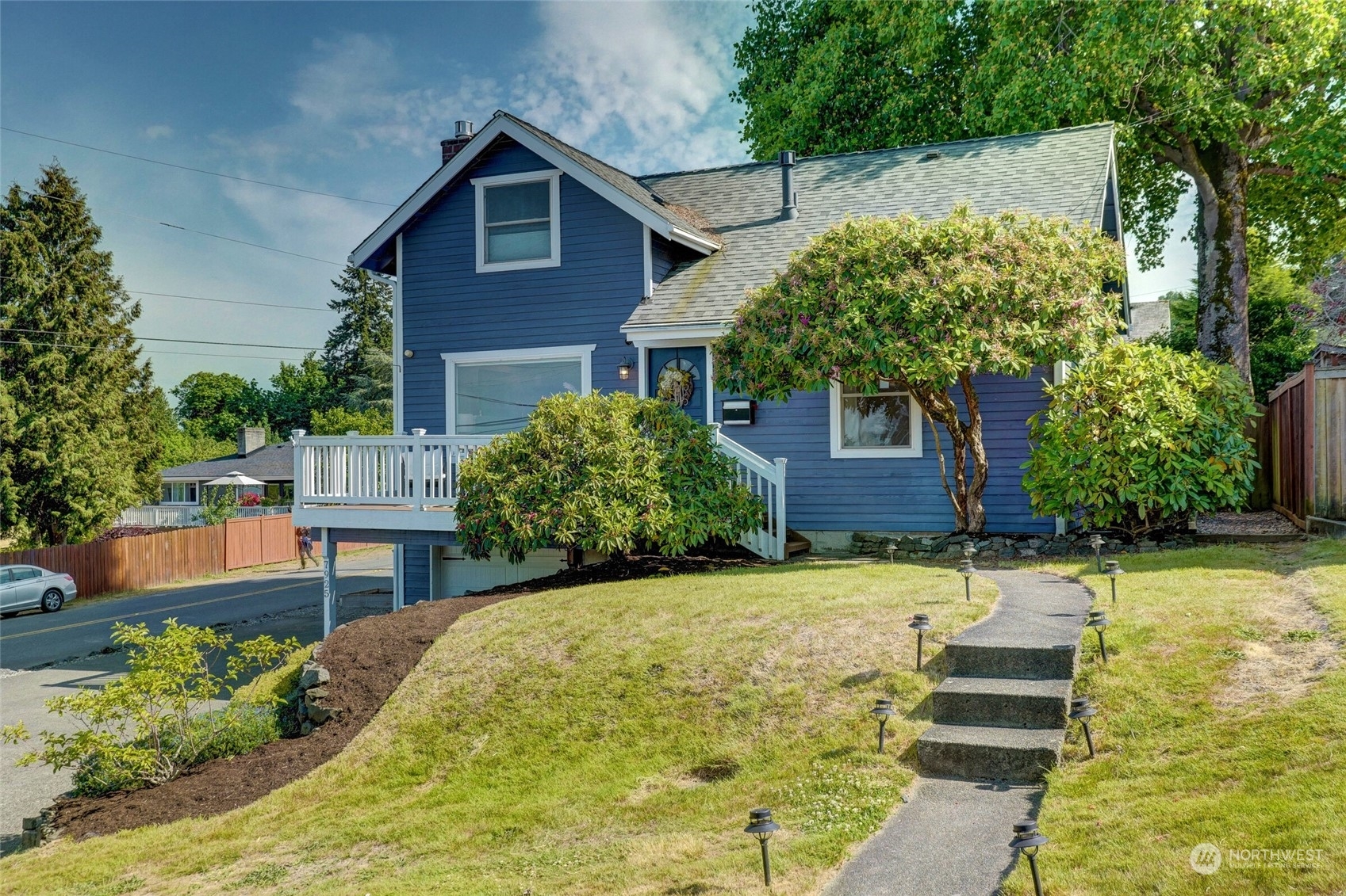 Property Photo:  7925 S 112th Street  WA 98178 