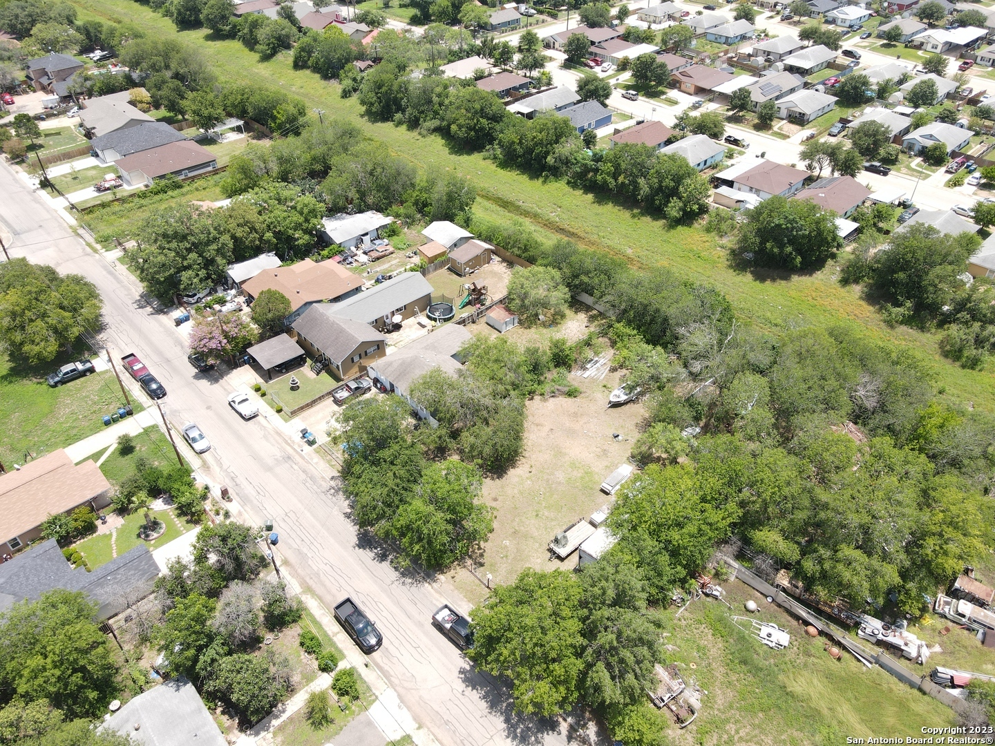 Property Photo:  522 Vincent St  TX 78211 