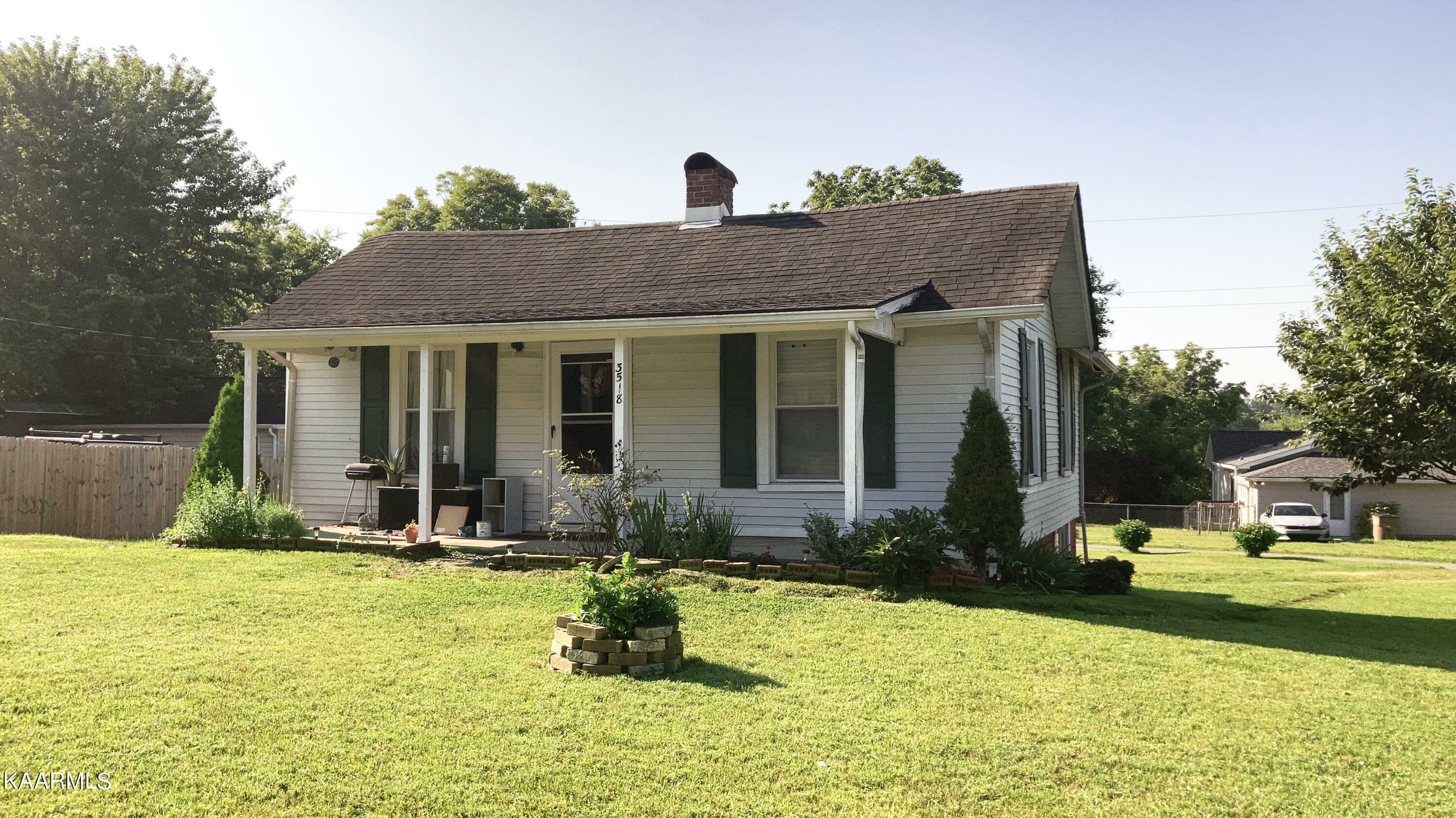 Property Photo:  3518 Knott Ave  TN 37919 