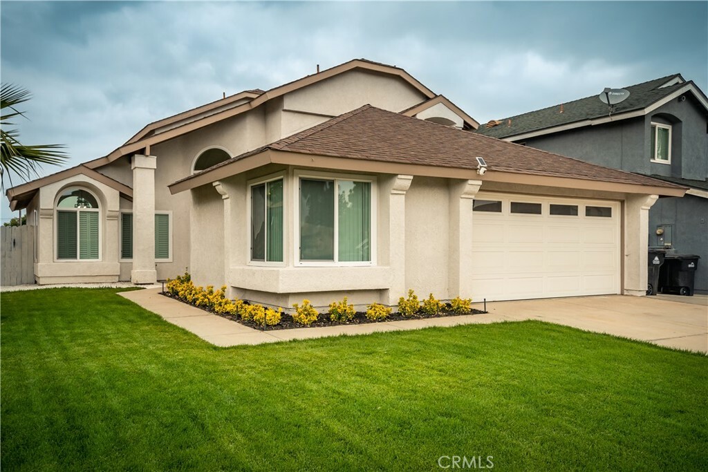 Property Photo: 2770 Rippling Brook Place CA 91761