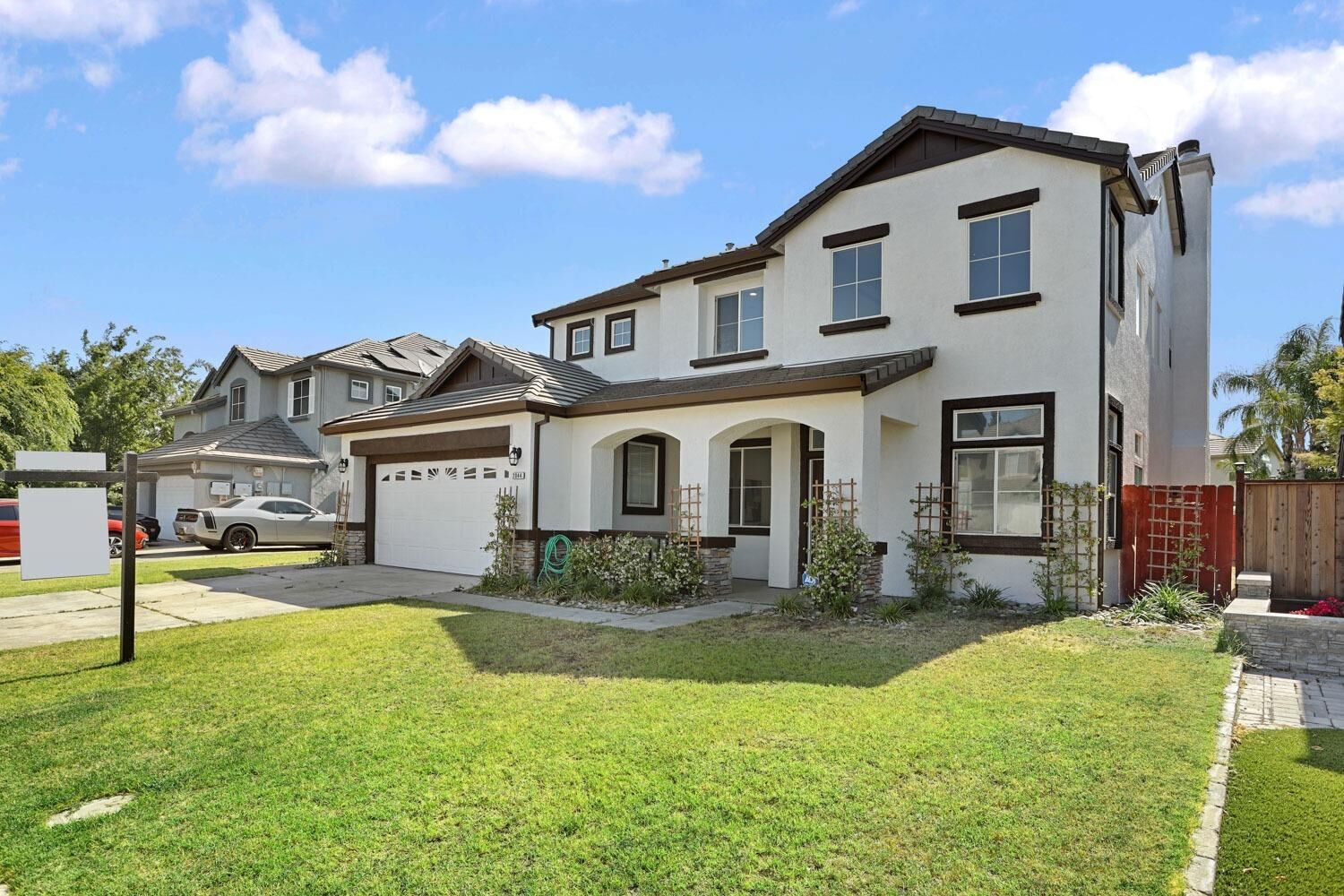 Property Photo:  2044 Buena Vista Drive  CA 95337 