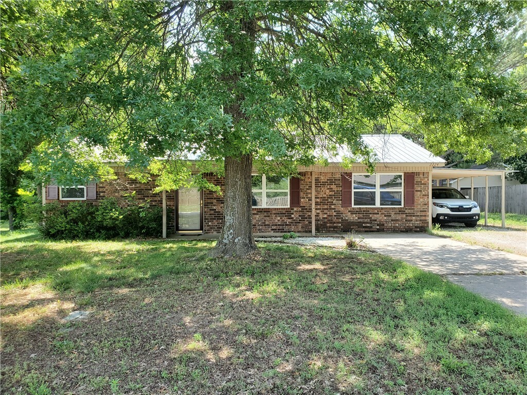 Property Photo:  2224 Harris Community Road  AR 72701 