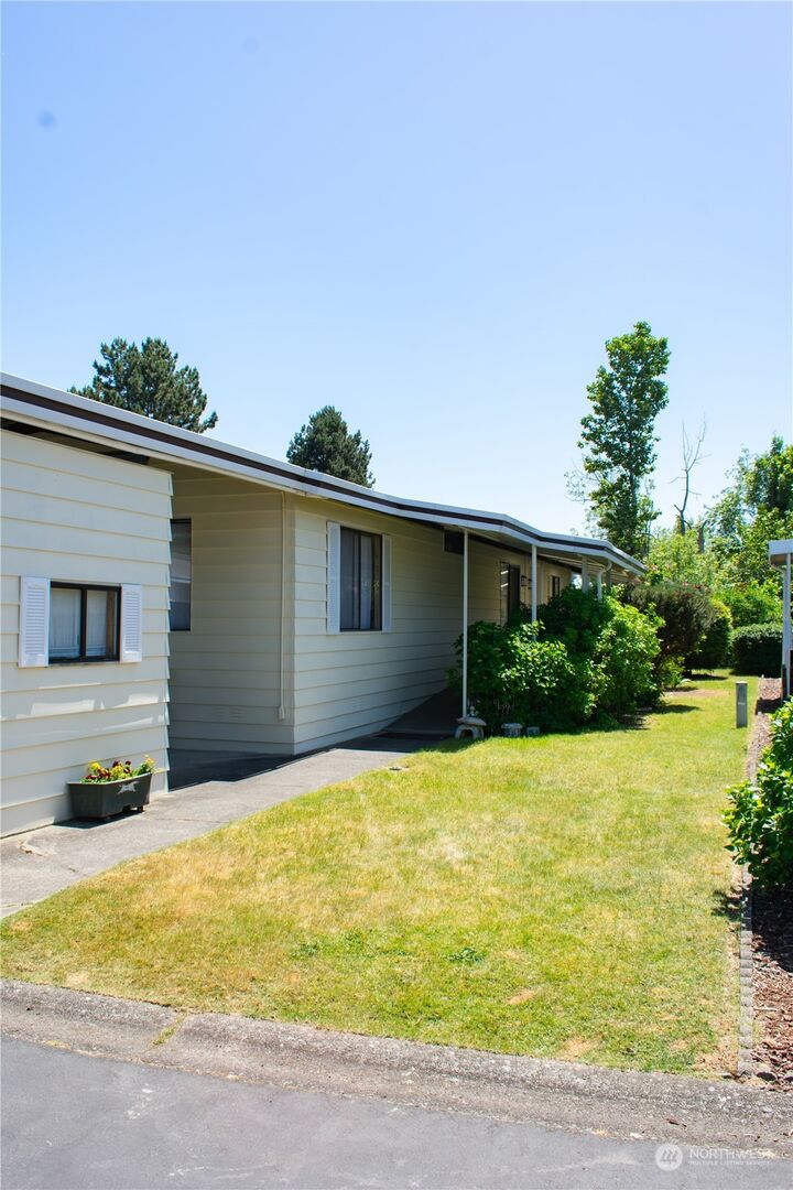 2 bed Auburn home for sale 3611 I Street NE 245, Auburn, WA 98002