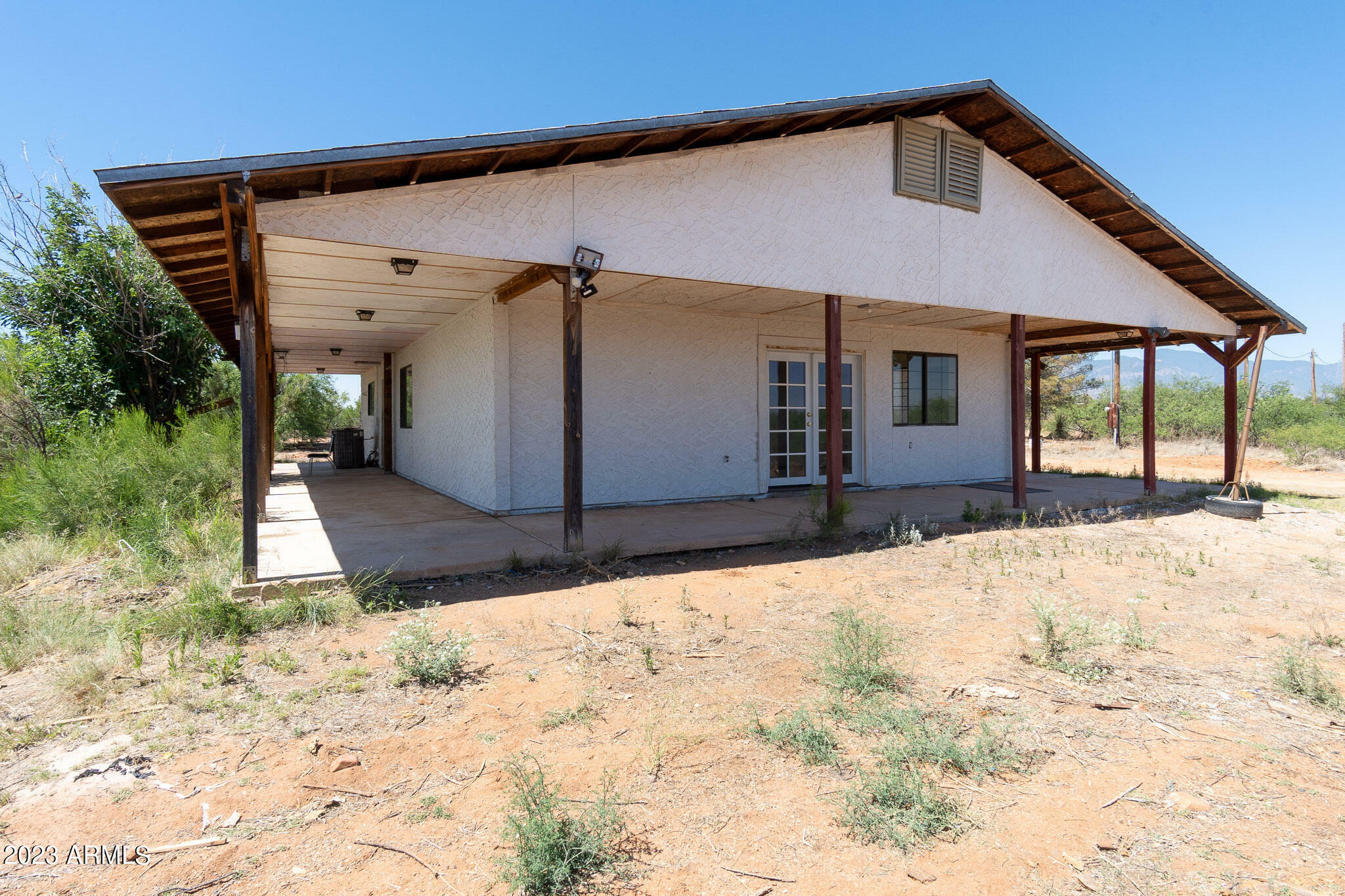 Property Photo:  8505 E Hansford Lane  AZ 85650 