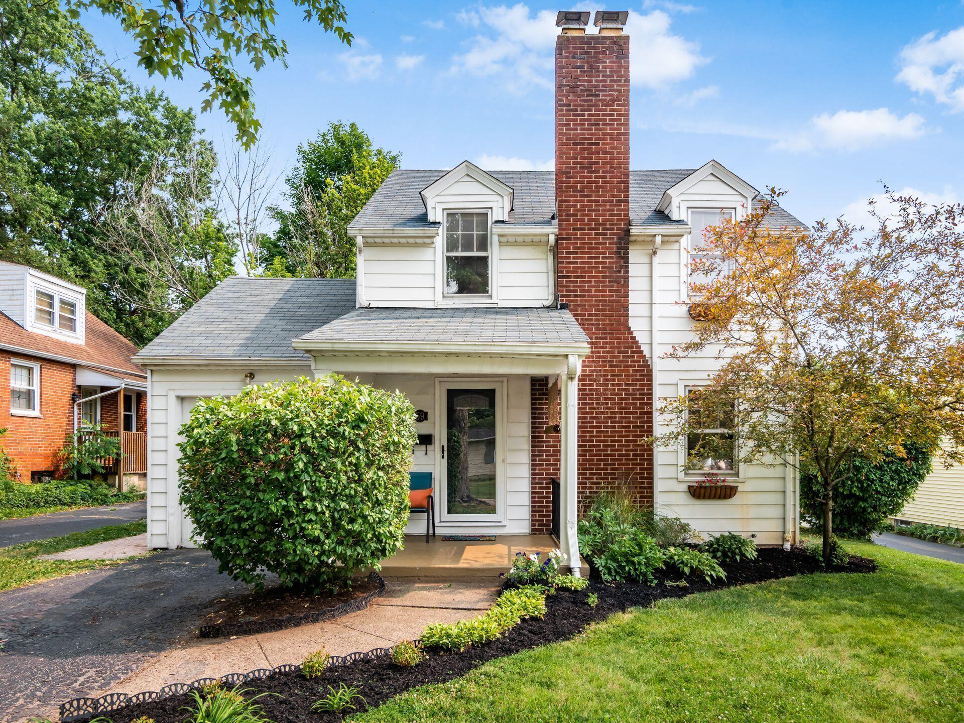 Property Photo: 59 E Kanawha Avenue OH 43214
