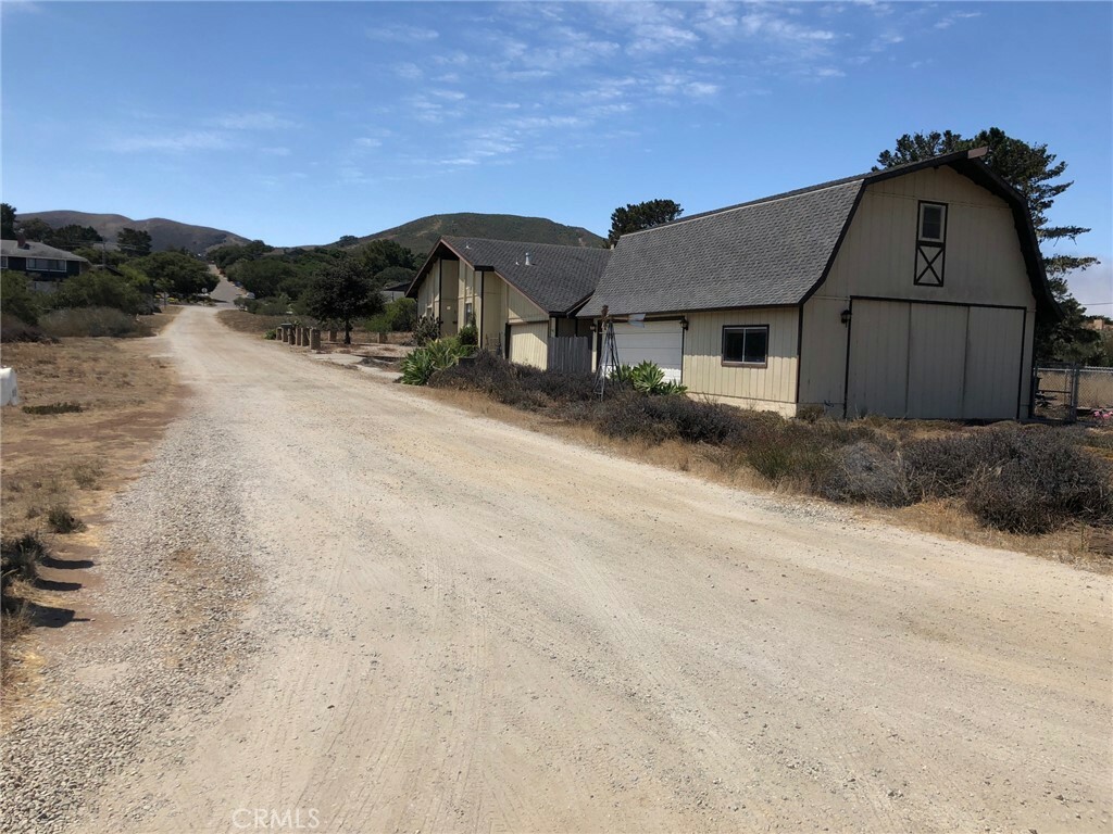 Property Photo:  2525 Covey Lane  CA 93402 