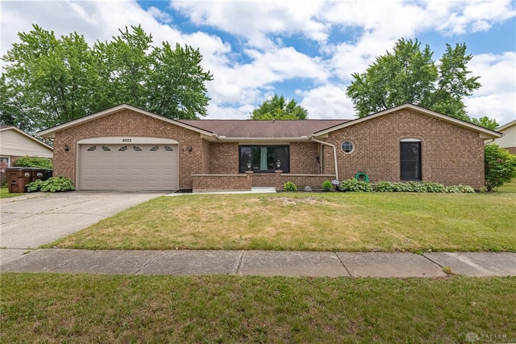 Property Photo:  4022 Woodridge Drive  OH 45322 