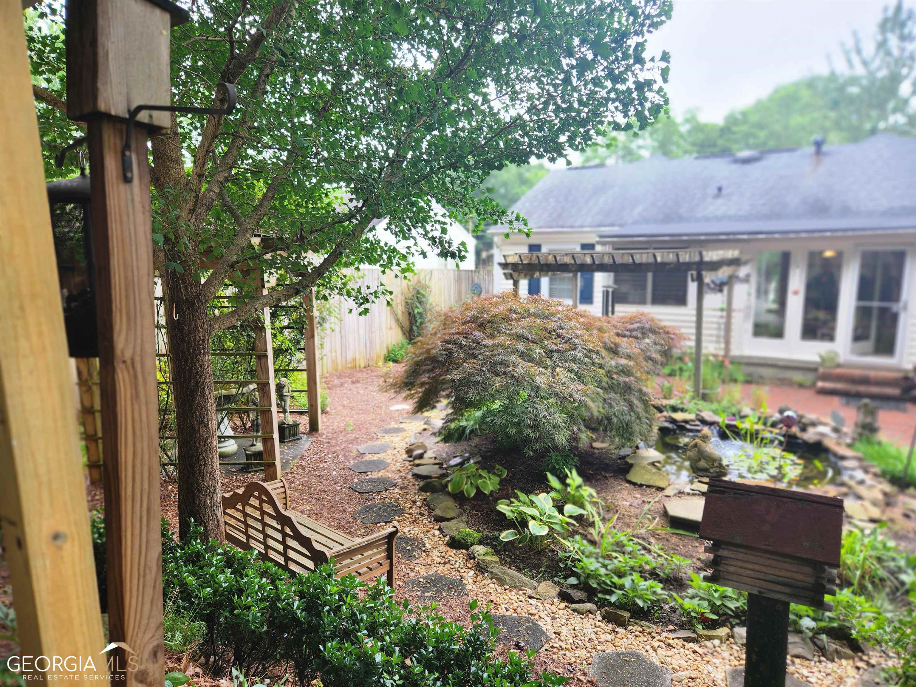 Property Photo:  2703 Maple Rd SE  GA 30161 