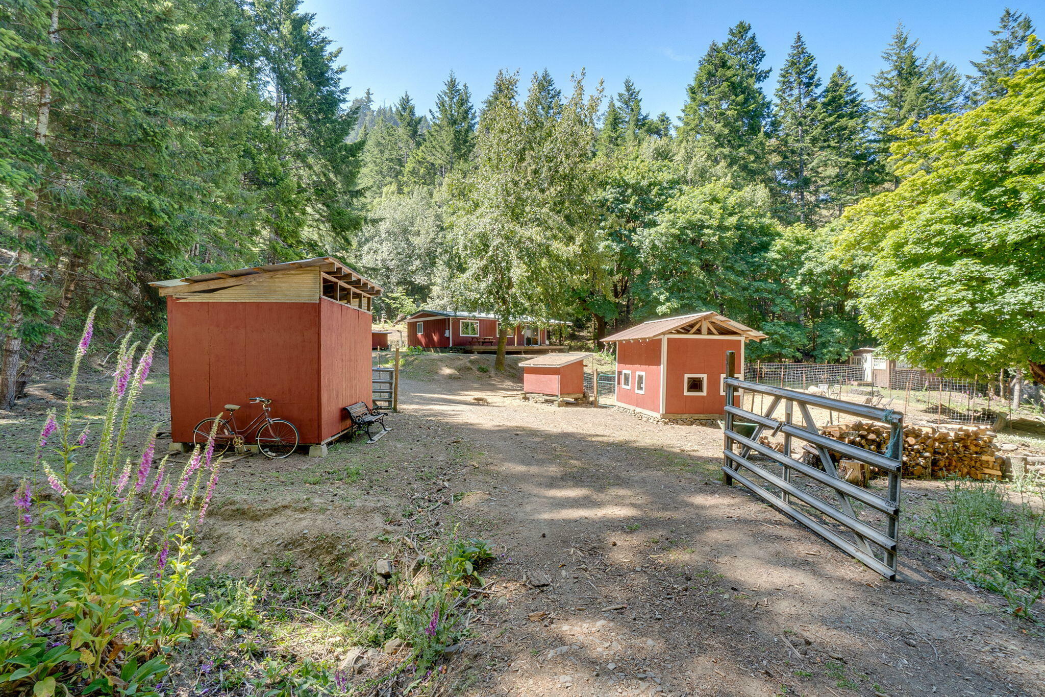 Property Photo:  270 Evergreen Way  CA 95558 