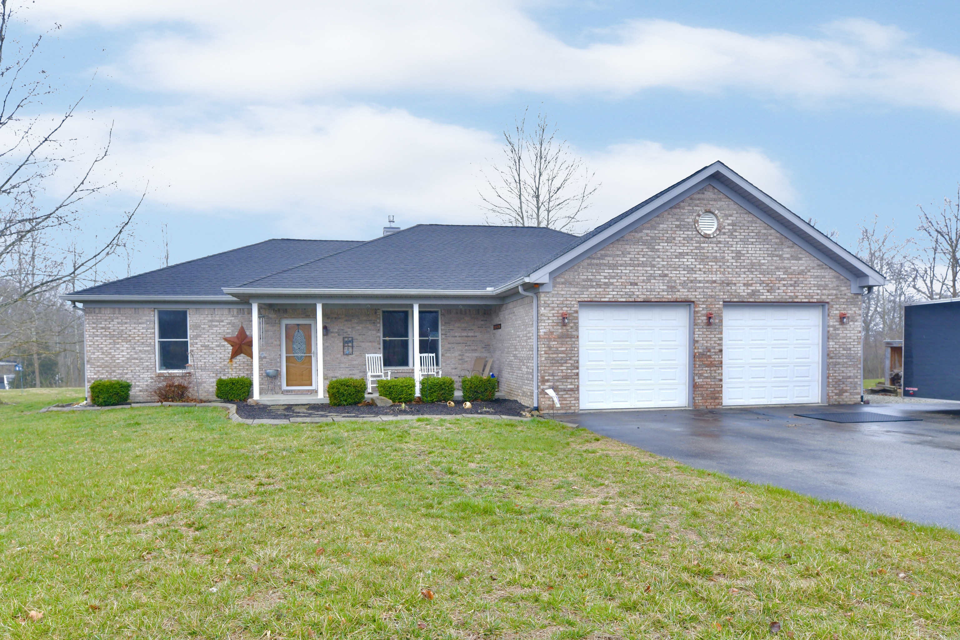 Property Photo:  10 N Lick Creek Drive  IN 46048 