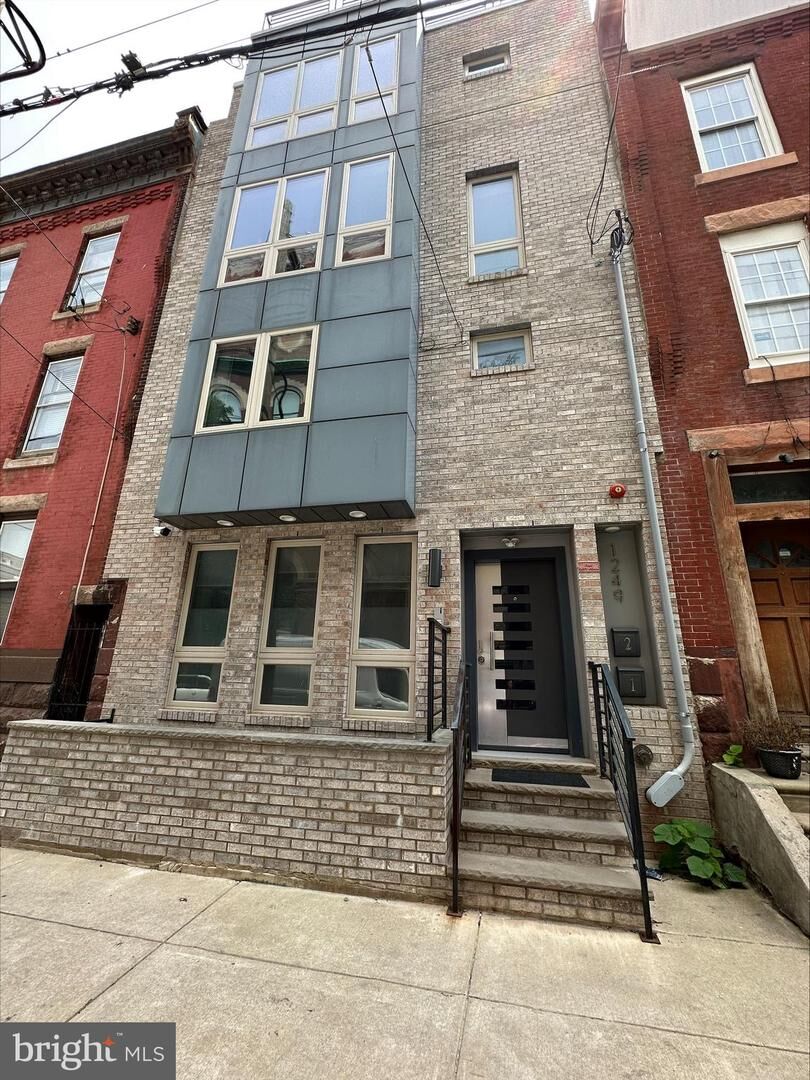 Property Photo: 1249 N 17th Street 1 PA 19121