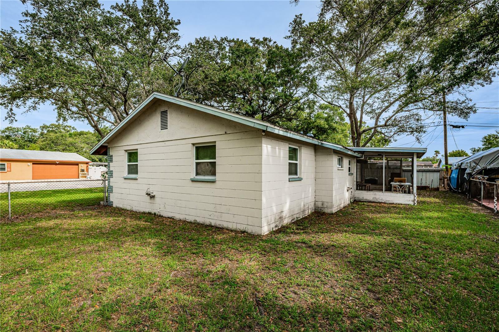 Property Photo:  8621 50th Street N  FL 33782 