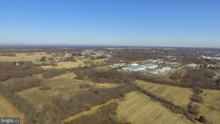 Property Photo: 11 Lindey Lane VA 22611