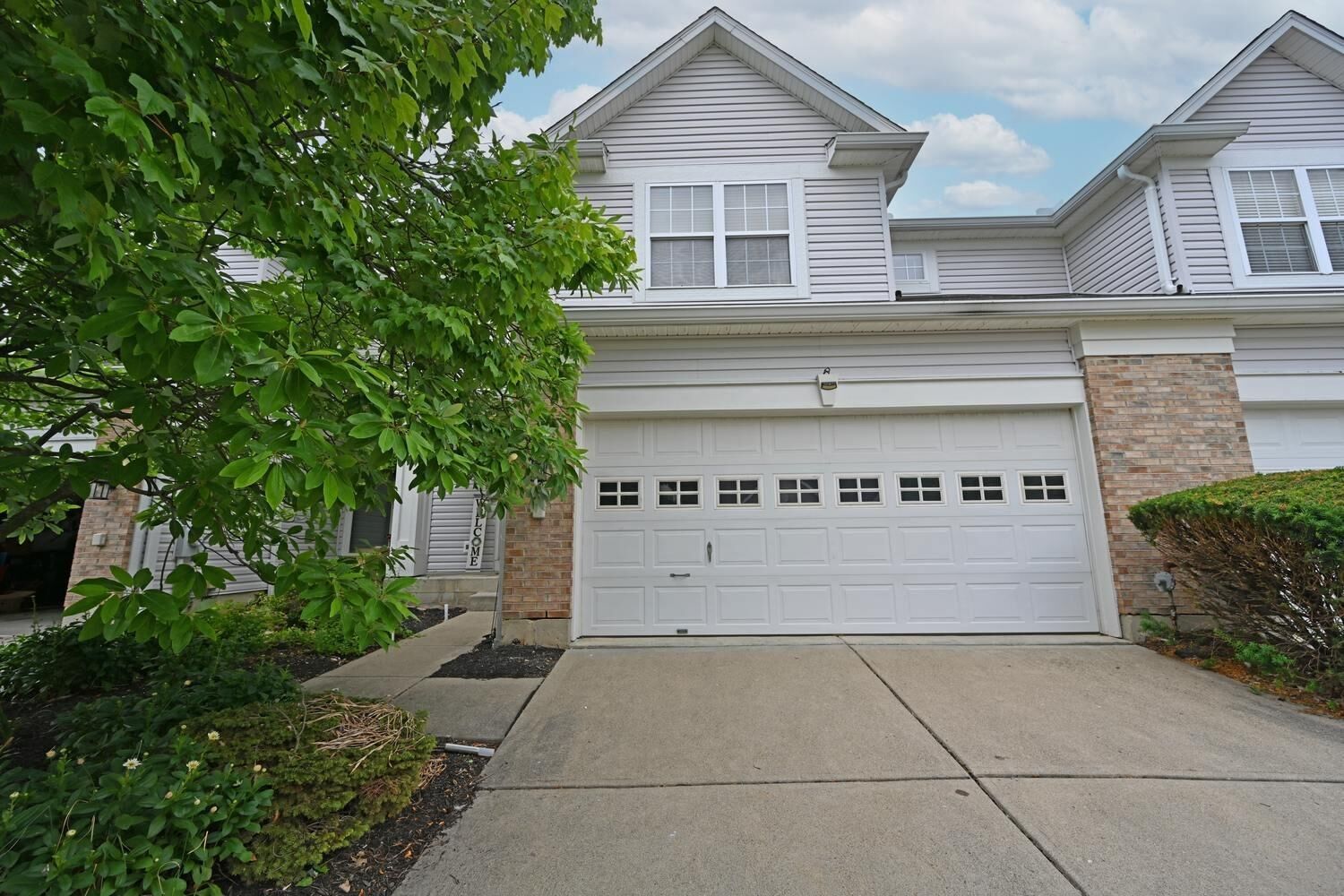 Property Photo:  6385 Pinehurst Ln  OH 45040 